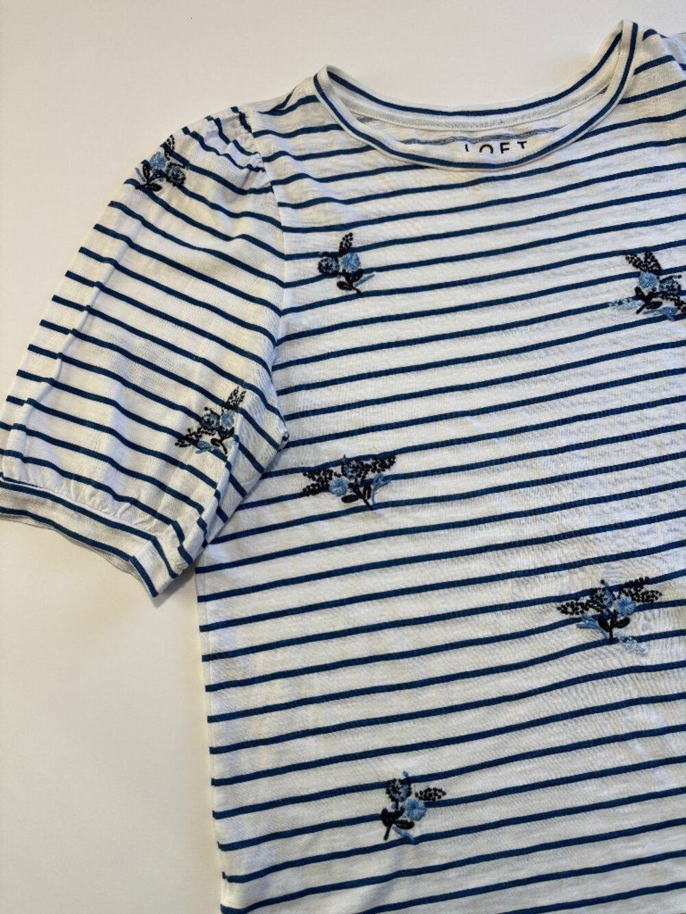 LOFT NAVY BLUE & WHITE STRIPE BLUEBELL FLORAL EMBROIDERY PUFF SLEEVE COTTON TEE